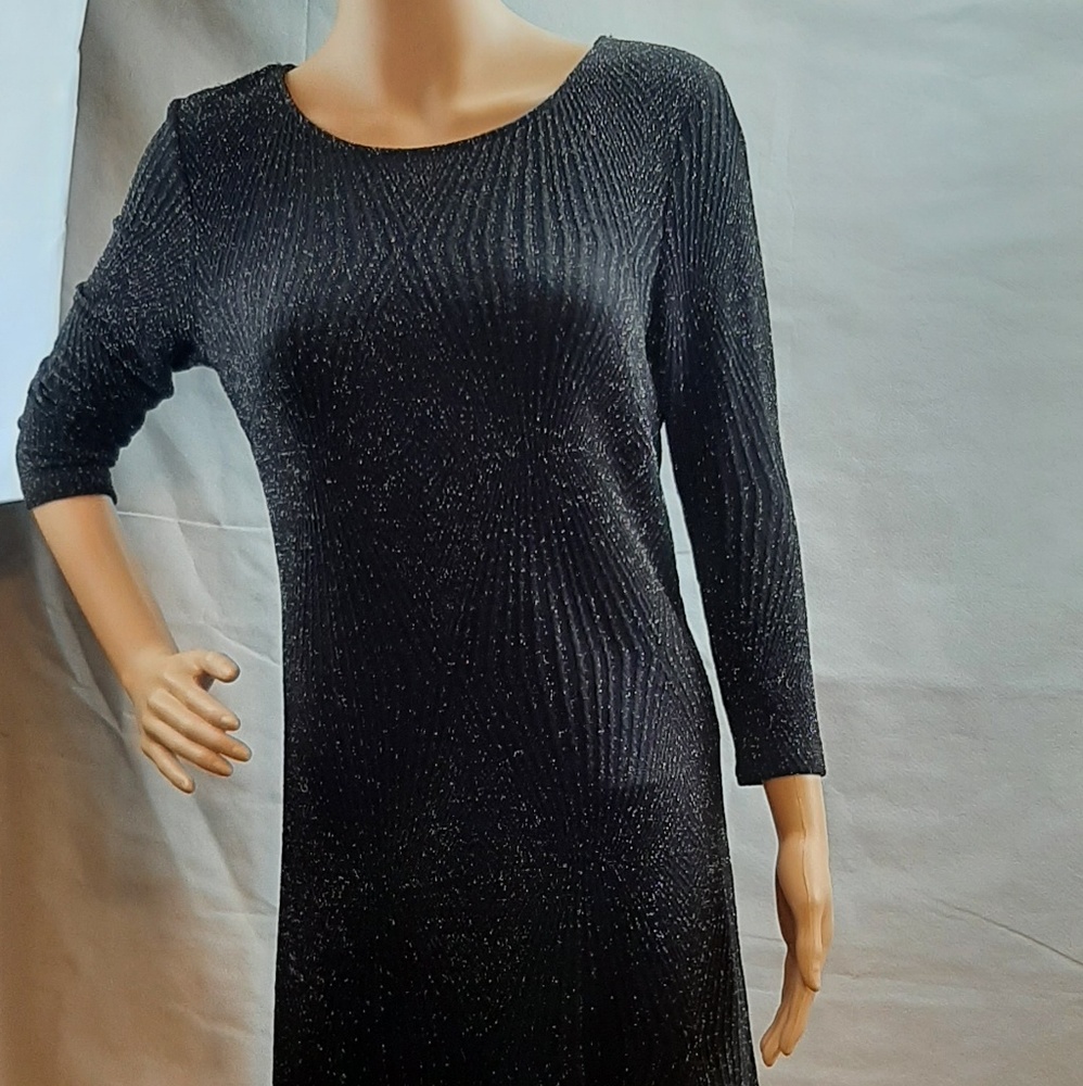 TRIXXI BLACK WITH SILVER METALLIC THREATING SIZE M